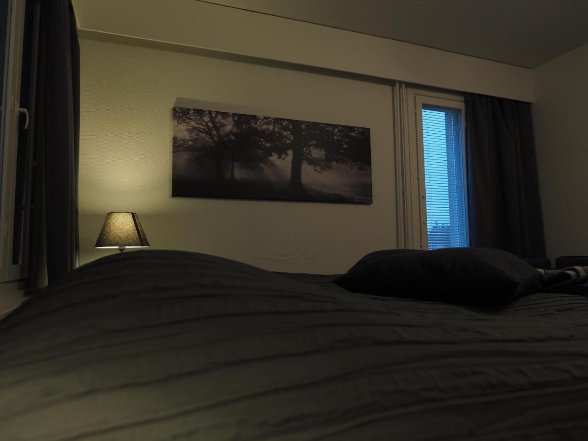 Apartment Oulu Station Suite Bagian luar foto